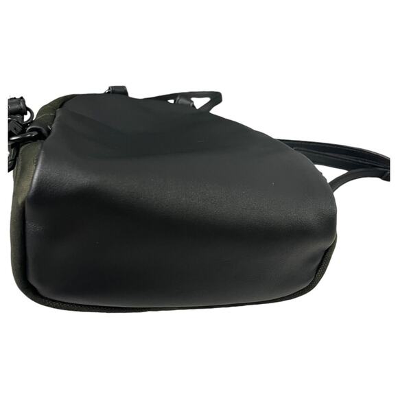 New Steve Madden Backpack Crossbody Camouflage Convertible Purse Black Green - Picture 9 of 15